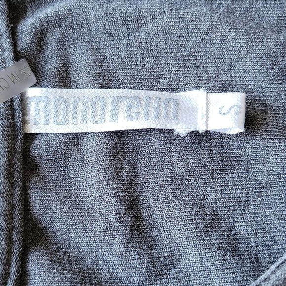 Mollorello round neck embroidered blause size Small color gray and orange - Picture 8 of 13